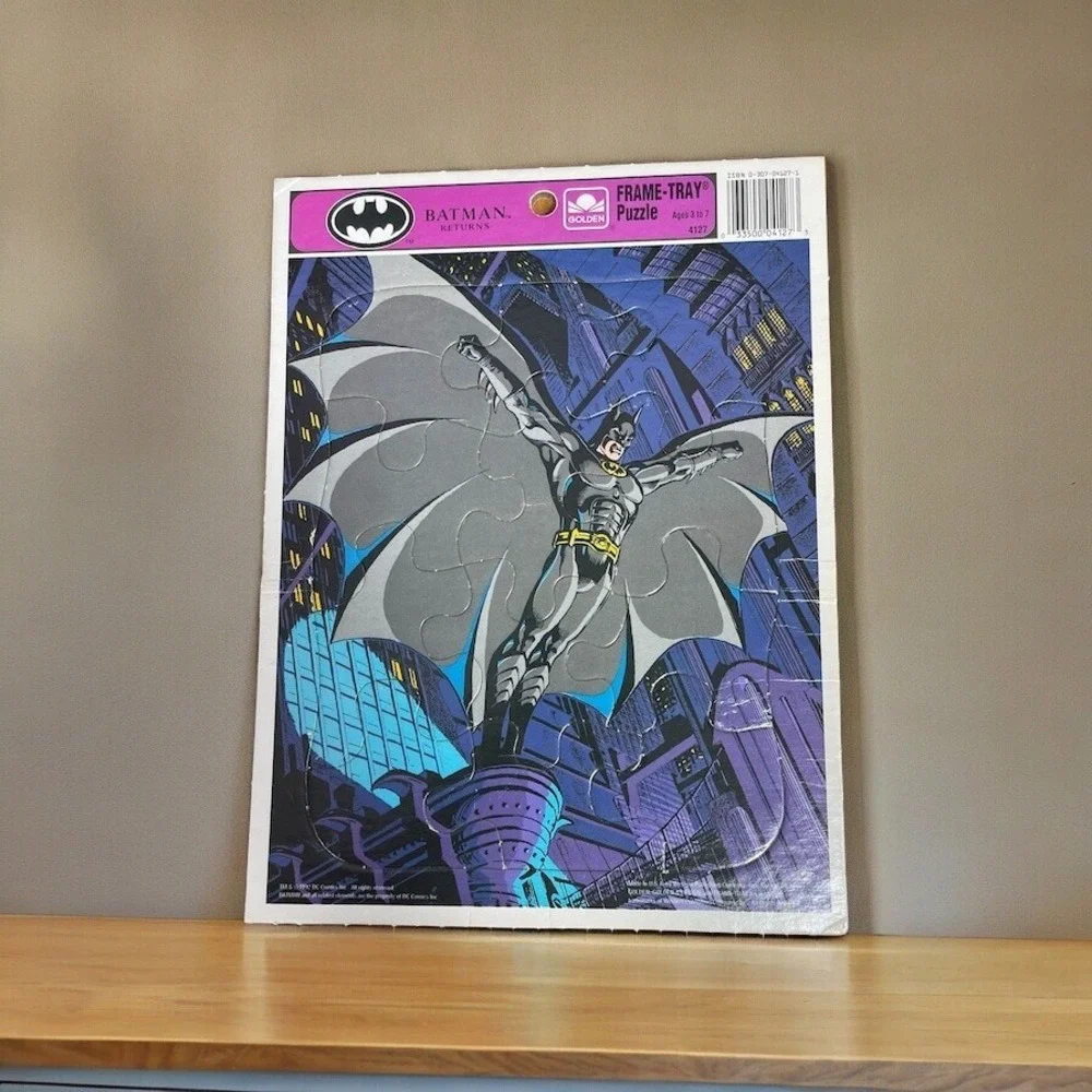 Vintage 1992 Batman Returns And Bugs Bunny And Friends Golden Frame Tray Puzzles